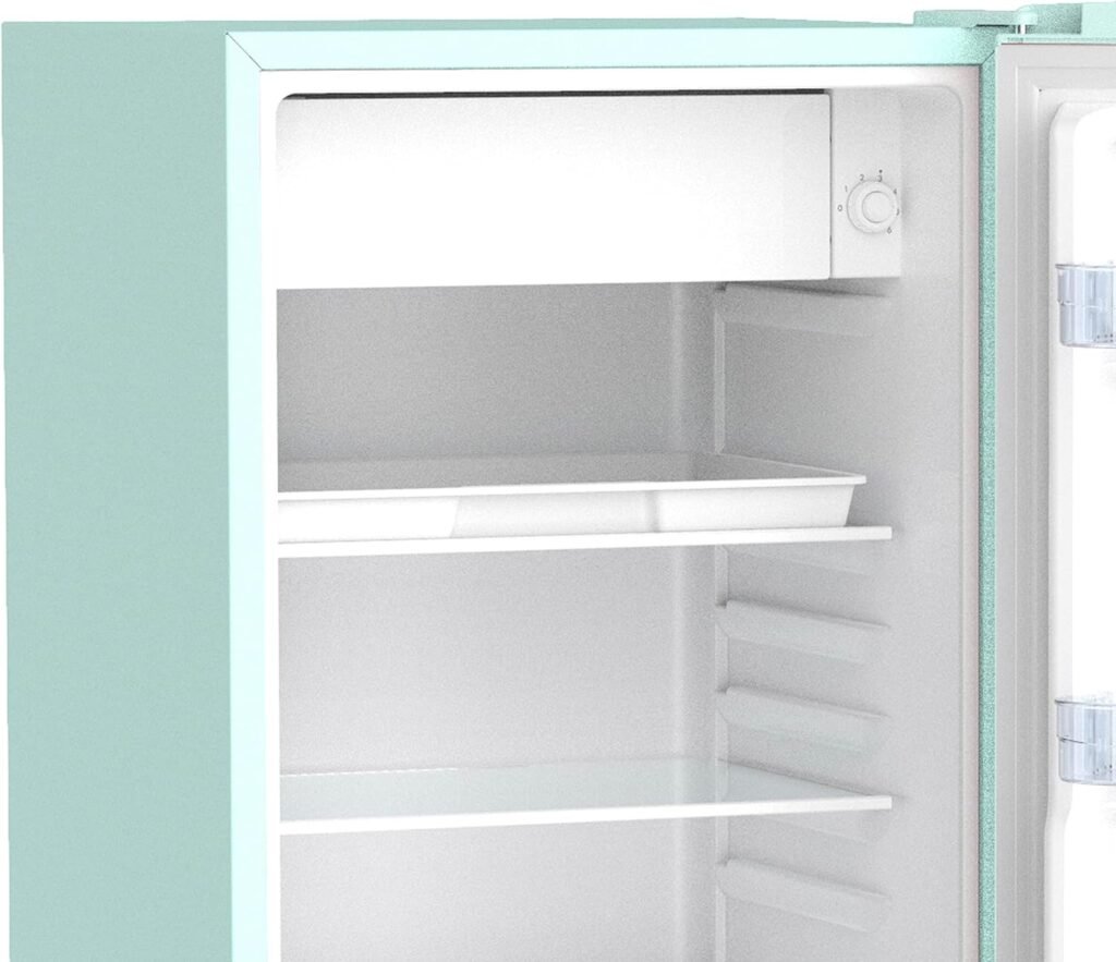 West Bend WB0300RCR2XR Mini Fridge Retro-Styled for Home Office or Dorm, Manual Defrost and Adjustable Temperature, 3-Cu.Ft, Red